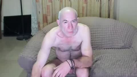 Snapshot of konstantin1970 chatting on March 1, 3:49 pm konstantin1970 online show from March 1, 3:49 pm