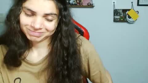 Snapshot of koranikky08 chatting on December 2, 3:26 am Karoll online show from December 2, 3:26 am