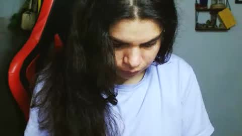 Snapshot of koranikky08 chatting on January 4, 1:10 am Karoll online show from January 4, 1:10 am