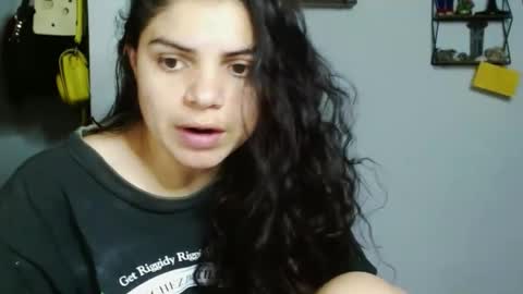 Snapshot of koranikky08 chatting on January 26, 12:05 am Karoll online show from January 26, 12:05 am