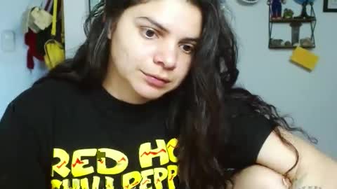 Snapshot of koranikky08 chatting on February 1, 9:40 pm Karoll online show from February 1, 9:40 pm