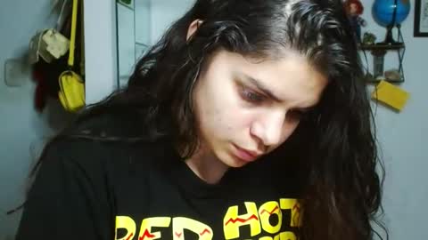 Snapshot of koranikky08 chatting on February 2, 12:40 am Karoll online show from February 2, 12:40 am