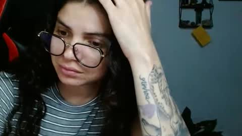 Snapshot of koranikky08 chatting on February 27, 2:53 am Karoll online show from February 27, 2:53 am