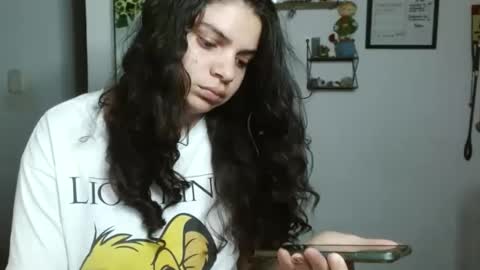 Snapshot of koranikky08 chatting on September 9, 1:49 am Karoll online show from September 9, 1:49 am