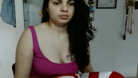 Snapshot of koranikky08 chatting on October 5, 8:07 pm Karoll online show from October 5, 8:07 pm