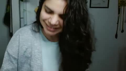 Snapshot of koranikky08 chatting on October 8, 2:09 am Karoll online show from October 8, 2:09 am