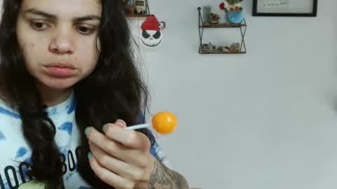 Snapshot of koranikky08 chatting on November 2, 7:49 pm Karoll online show from November 2, 7:49 pm