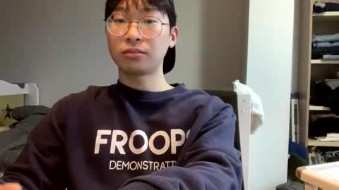 koreantwiink online show from January 11, 10:59 pm