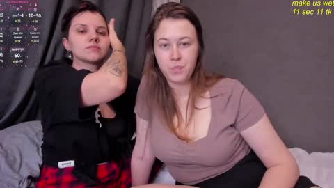 Twiix online show from December 11, 3:26 pm