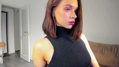 kossie_ online show from November 27, 8:33 pm