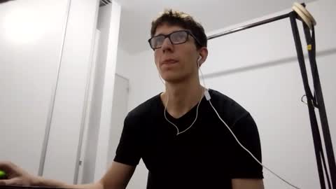 Facu online show from March 3, 12:22 pm