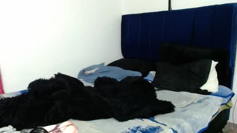 kratos_and_afrodita online show from November 11, 1:38 am