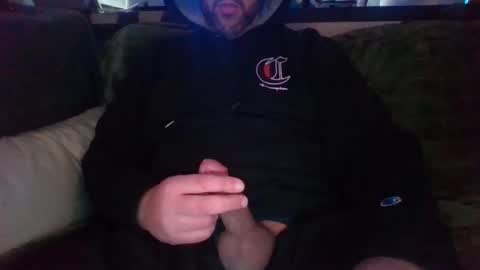 Snapshot of krime59100 chatting on December 23, 7:06 am krime59100 online show from December 23, 7:06 am