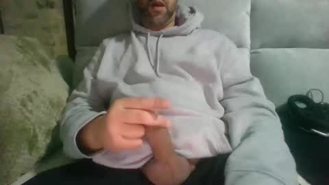 Snapshot of krime59100 chatting on September 16, 12:00 am krime59100 online show from September 16, 12:00 am