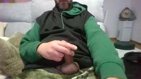 Snapshot of krime59100 chatting on November 29, 4:15 am krime59100 online show from November 29, 4:15 am