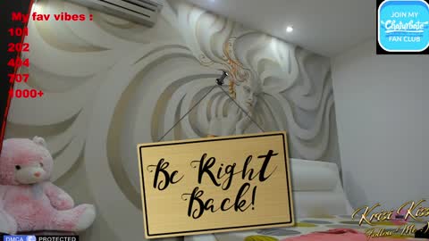 Snapshot of krisi_kiss chatting on January 13, 7:00 am KrisiFollow me  Thumb UP  online show from January 13, 7:00 am