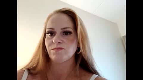 krismitch online show from September 22, 7:05 pm