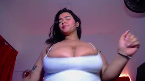 kriss_sweetboobs online show from March 11, 3:45 pm