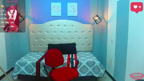Snapshot of krissone_1 chatting on March 1, 5:49 pm krissone online show from March 1, 5:49 pm