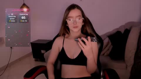 kristal online show from September 19, 12:50 pm