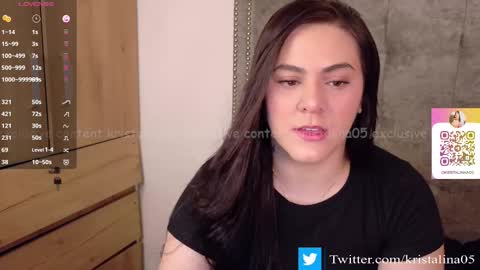 Snapshot of kristalina5 chatting on September 16, 1:50 am camila online show from September 16, 1:50 am