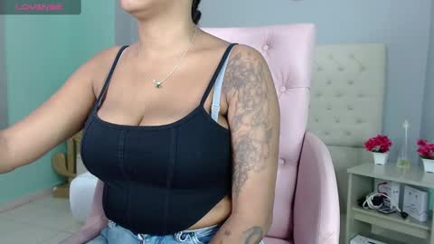 kristel_lee online show from March 10, 12:26 pm