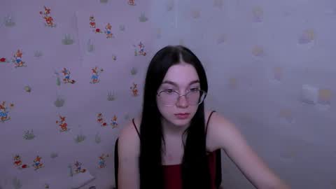 Snapshot of kristenx_x chatting on October 29, 10:17 am Kristen online show from October 29, 10:17 am