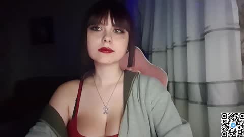 Snapshot of kristibloom chatting on September 25, 6:11 pm Christie online show from September 25, 6:11 pm