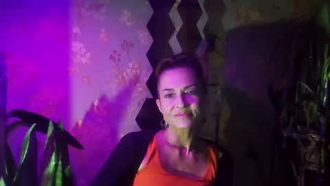 Snapshot of kristinagold44 chatting on January 3, 10:08 pm Kristina online show from January 3, 10:08 pm