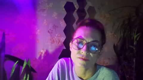 Snapshot of kristinagold44 chatting on January 23, 5:42 pm Kristina online show from January 23, 5:42 pm