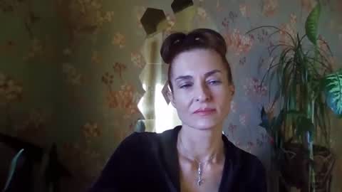 Snapshot of kristinagold44 chatting on January 24, 1:25 pm Kristina online show from January 24, 1:25 pm