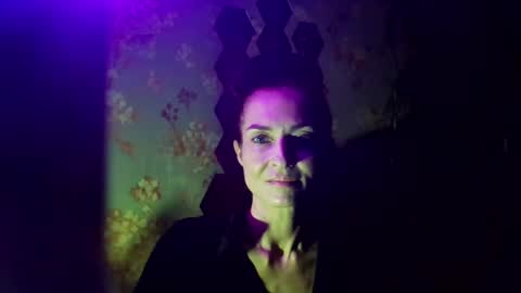 Snapshot of kristinagold44 chatting on February 24, 9:20 pm Kristina online show from February 24, 9:20 pm