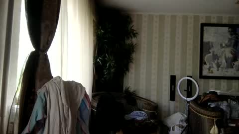 Snapshot of kristinalamour96 chatting on September 14, 8:02 am kristinalamour96 online show from September 14, 8:02 am