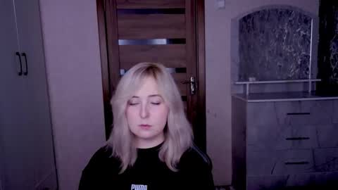 Kristy online show from March 11, 12:38 am