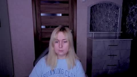 Kristy online show from April 25, 8:50 pm