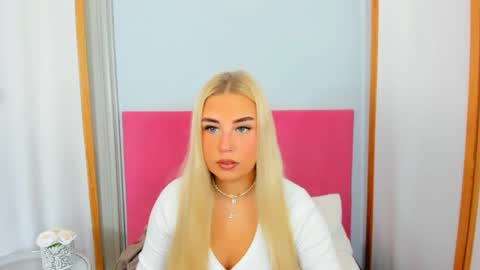 KristyFlowers online show from February 7, 6:14 am