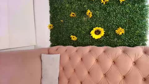 Cristina online show from February 20, 1:08 pm