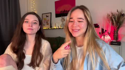 Snapshot of kristyspiritedaway chatting on December 30, 6:05 pm Kristy Nip slip shady Best model on CB online show from December 30, 6:05 pm