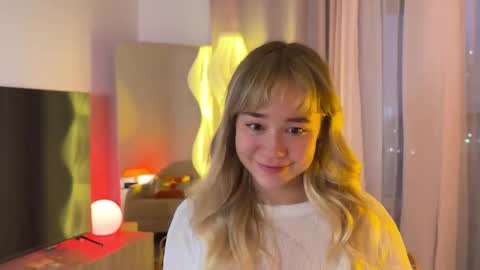 Snapshot of kristyspiritedaway chatting on December 5, 1:31 pm Kristy Nip slip shady Best model on CB online show from December 5, 1:31 pm