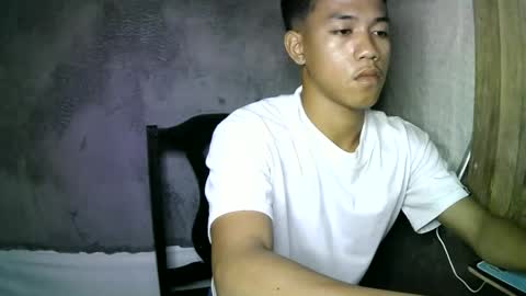 kritthanarkorn online show from October 2, 4:25 pm