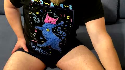 Snapshot of kubadelo chatting on December 5, 8:44 pm Tony online show from December 5, 8:44 pm