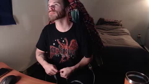 Snapshot of kuggy570 chatting on January 5, 1:26 pm Kuggy online show from January 5, 1:26 pm