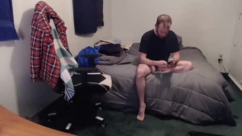 Snapshot of kuggy570 chatting on January 25, 11:00 pm Kuggy online show from January 25, 11:00 pm