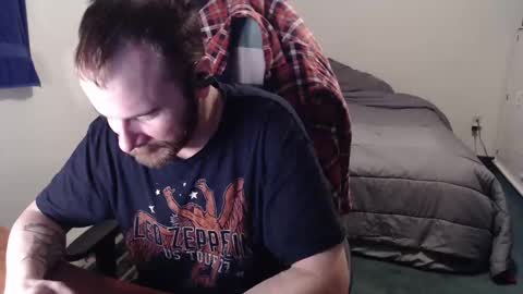 Snapshot of kuggy570 chatting on February 4, 2:43 pm Kuggy online show from February 4, 2:43 pm