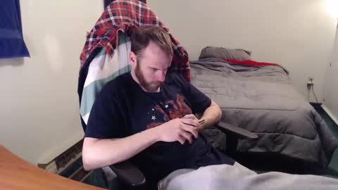 Snapshot of kuggy570 chatting on February 8, 12:39 pm Kuggy online show from February 8, 12:39 pm