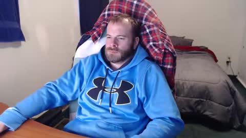 Snapshot of kuggy570 chatting on February 9, 7:30 pm Kuggy online show from February 9, 7:30 pm