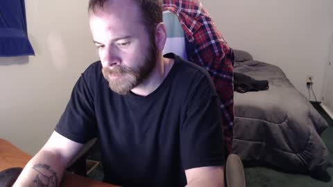 Snapshot of kuggy570 chatting on February 12, 3:27 pm Kuggy online show from February 12, 3:27 pm