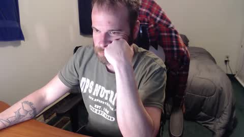 Snapshot of kuggy570 chatting on February 15, 10:31 pm Kuggy online show from February 15, 10:31 pm