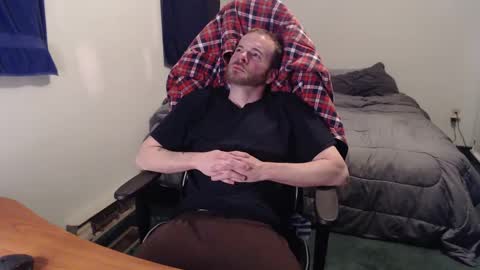 Snapshot of kuggy570 chatting on February 21, 11:54 pm Kuggy online show from February 21, 11:54 pm