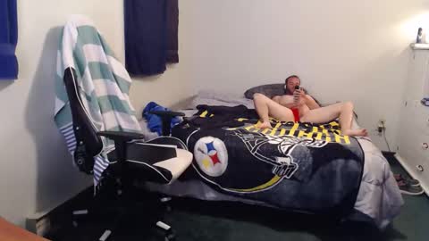 Snapshot of kuggy570 chatting on September 12, 11:15 pm Kuggy online show from September 12, 11:15 pm